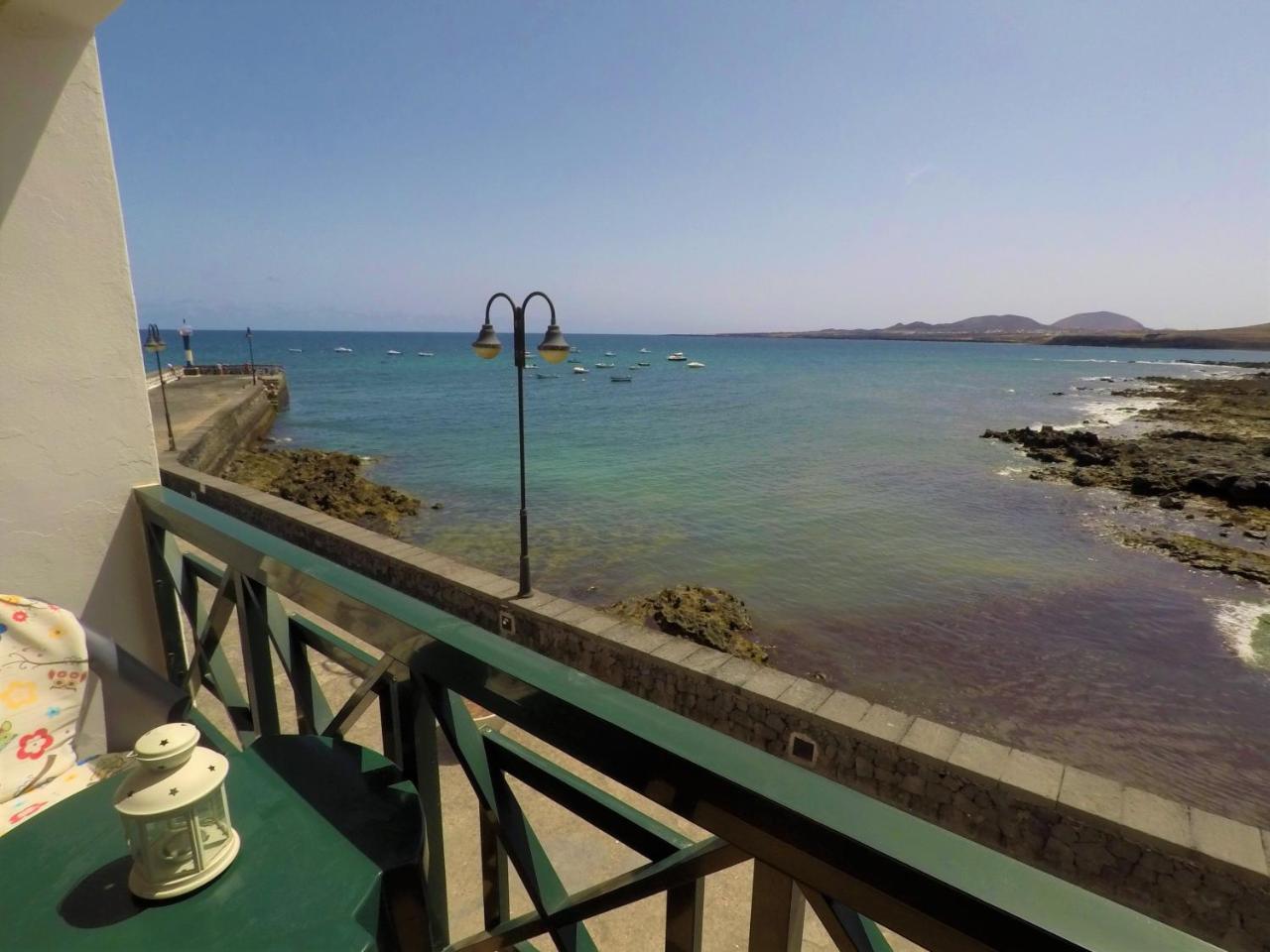 Casa Del Muelle Apartment Arrieta  Bagian luar foto